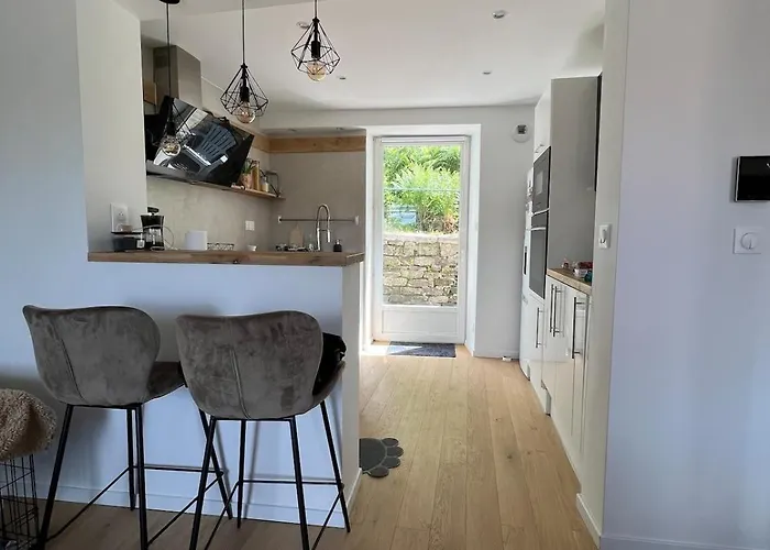 Port De Plaisance Triplex 80 M2 *